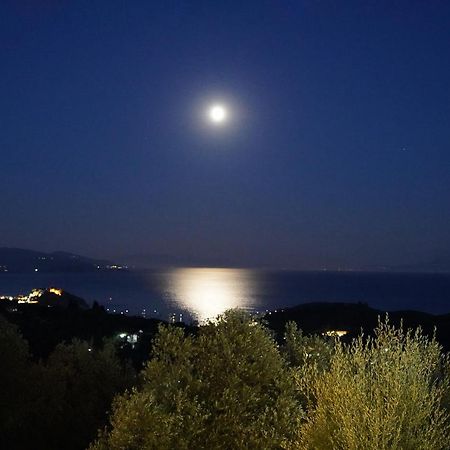 Moonlight Suites Парга Экстерьер фото