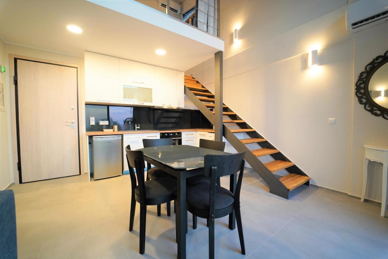 Moonlight Suites Парга Экстерьер фото