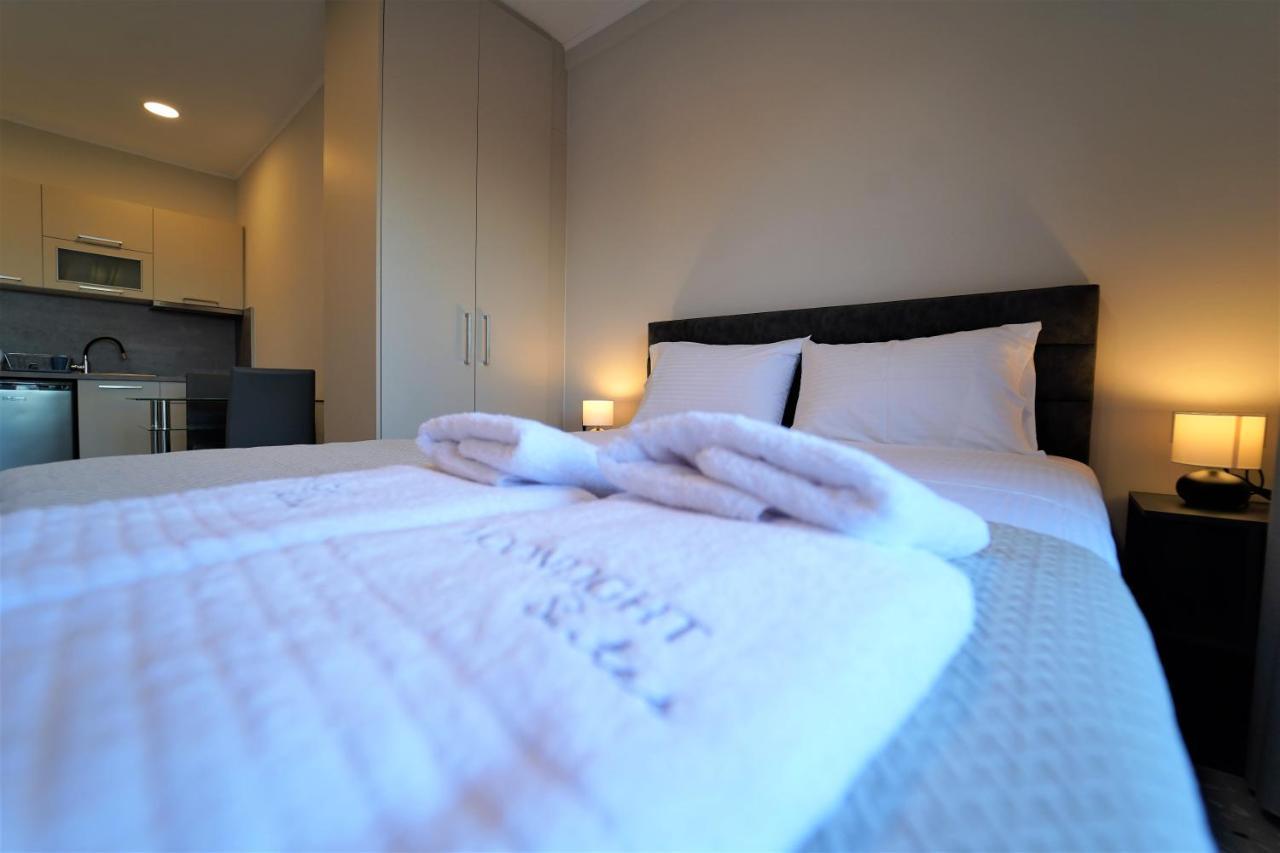 Moonlight Suites Парга Экстерьер фото