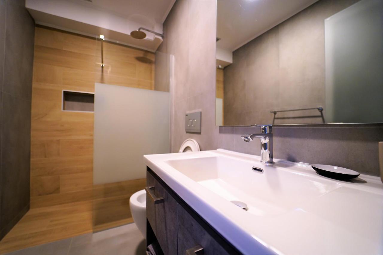 Moonlight Suites Парга Экстерьер фото