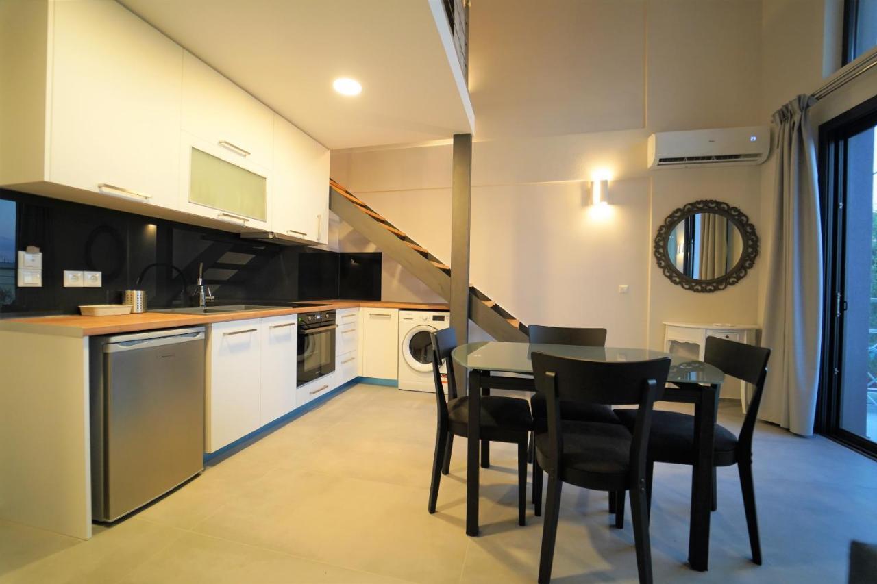 Moonlight Suites Парга Экстерьер фото