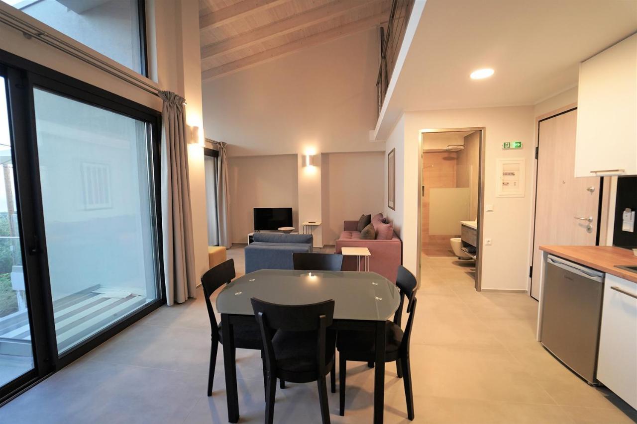 Moonlight Suites Парга Экстерьер фото