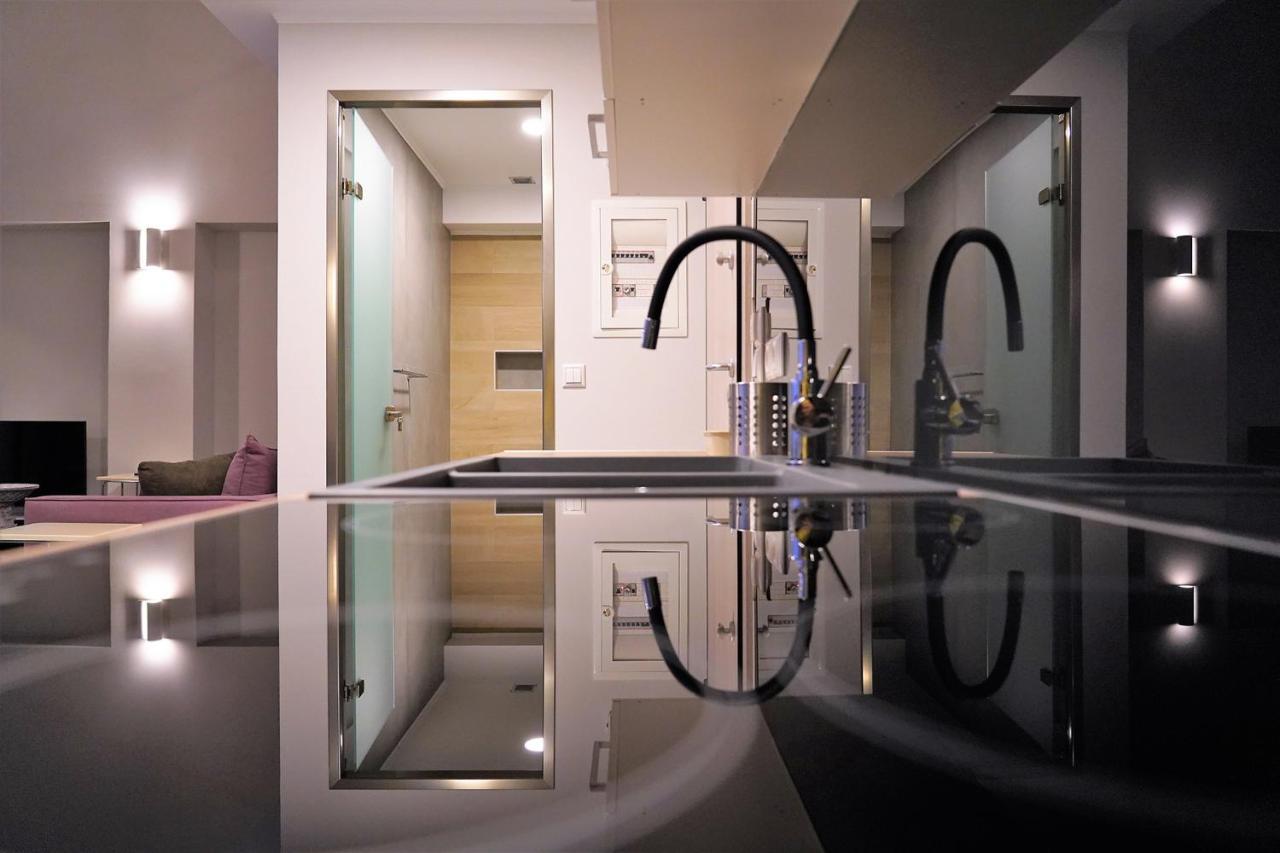 Moonlight Suites Парга Экстерьер фото